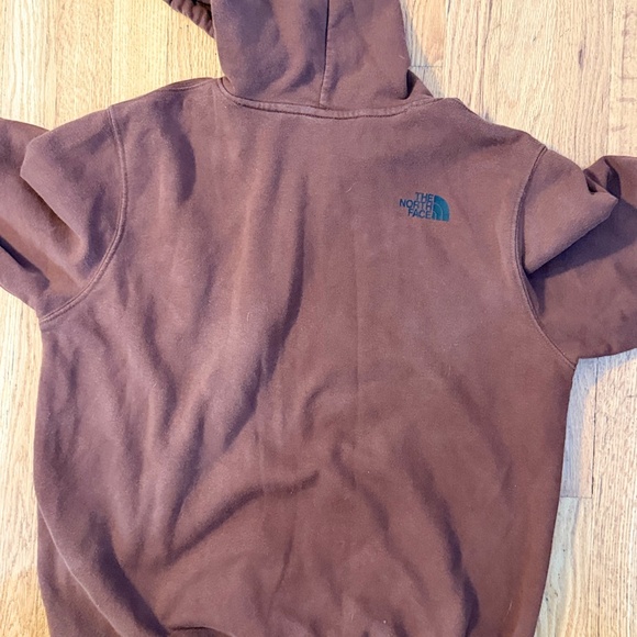 Men’s North Face hoodie - Picture 2 of 3